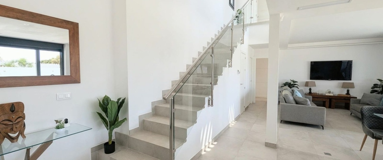 Wiederverkauf - Villa - Marbella - Cabopino