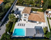 Wiederverkauf - Villa - Marbella - Cortijo Blanco