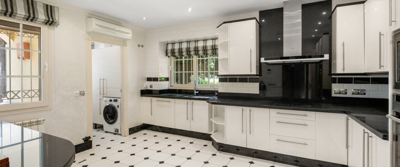 Wiederverkauf - Villa - Marbella - Cortijo Blanco