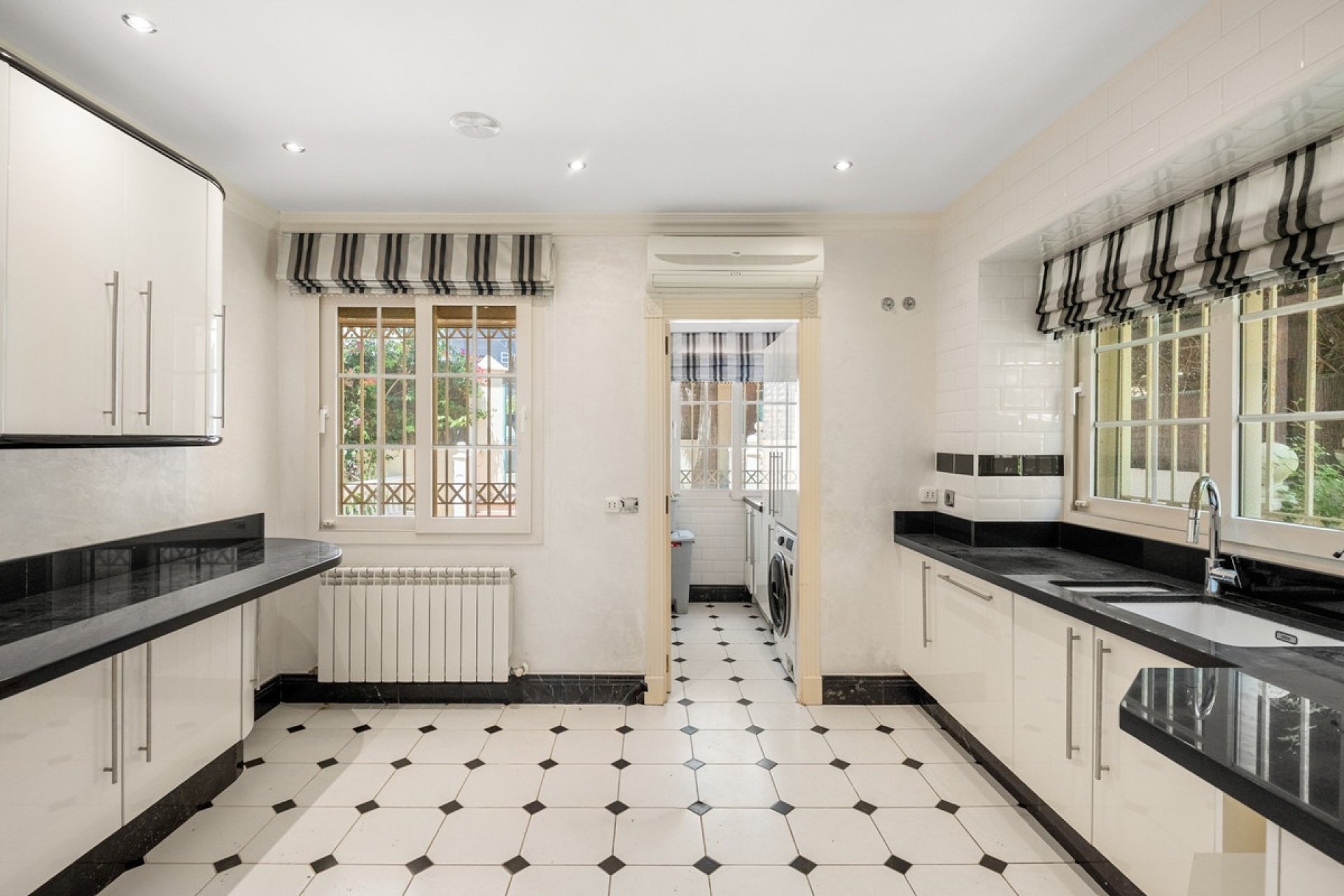 Wiederverkauf - Villa - Marbella - Cortijo Blanco