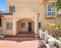 Wiederverkauf - Villa - Marbella - Cortijo Blanco