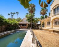 Wiederverkauf - Villa - Marbella - Cortijo Blanco