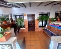 Wiederverkauf - Villa - Marbella - Costabella