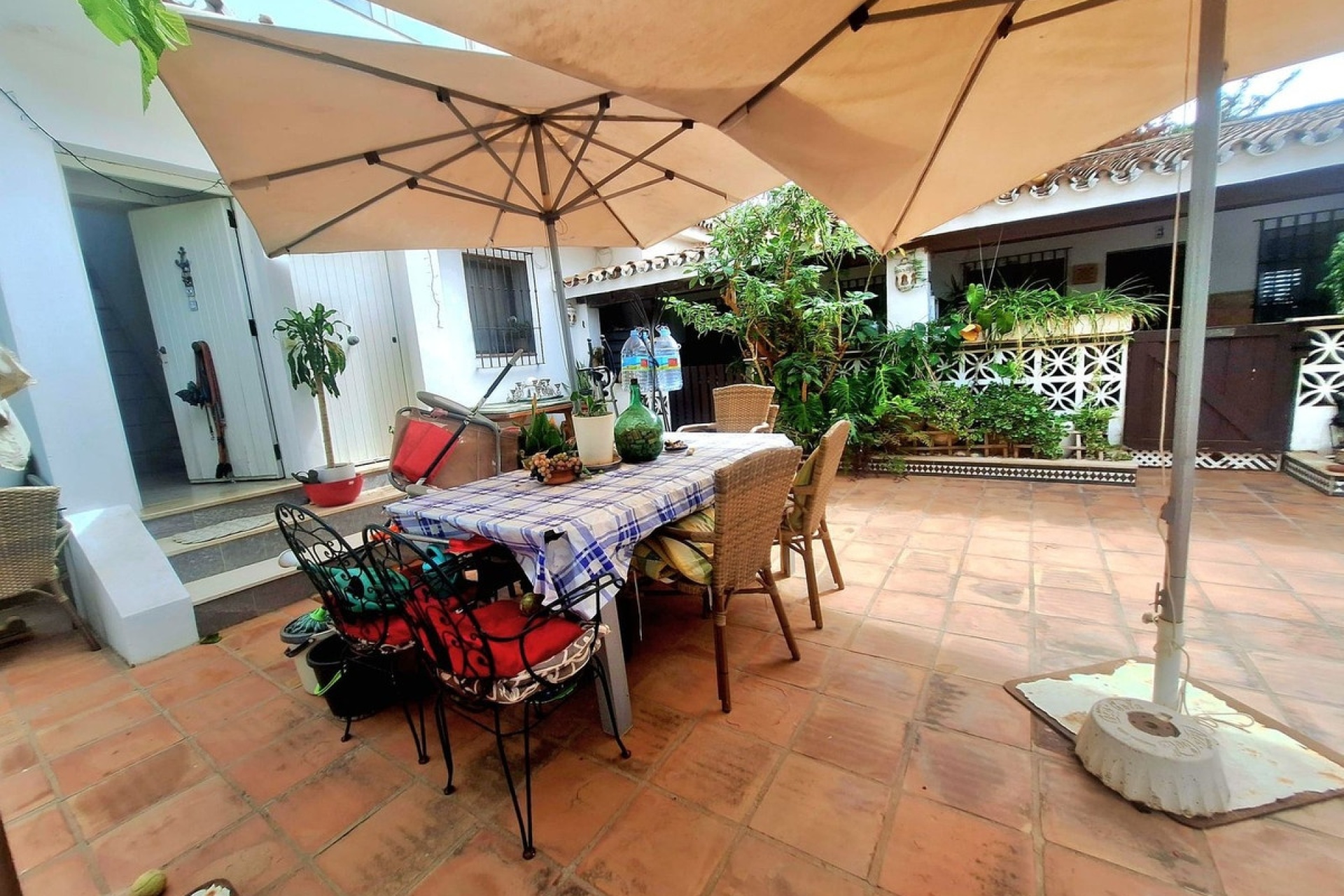 Wiederverkauf - Villa - Marbella - Costabella