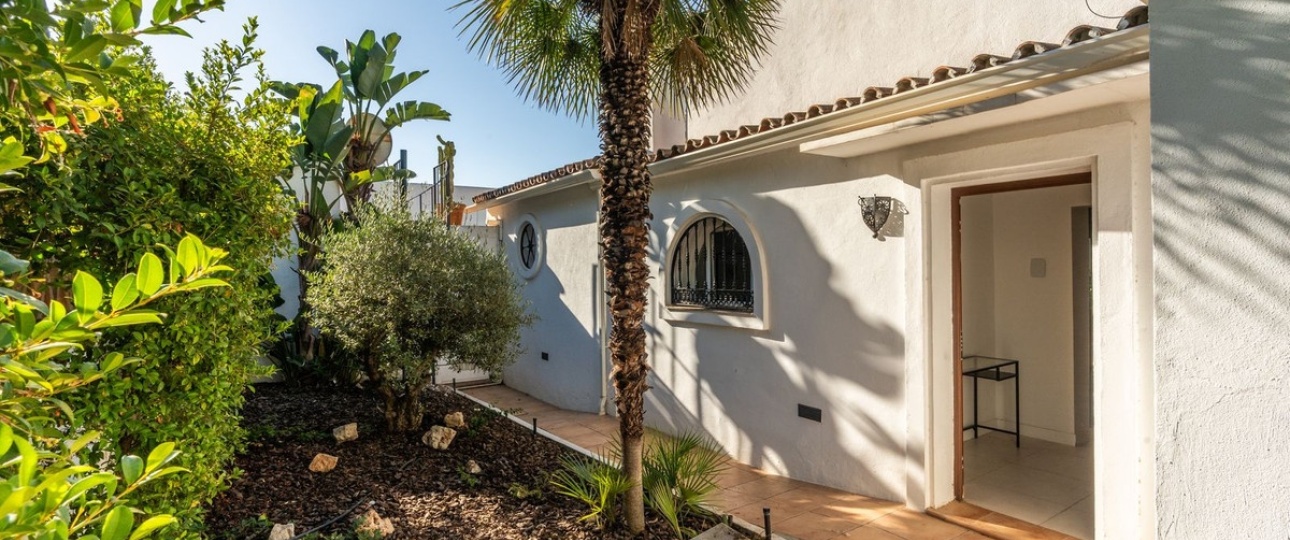Wiederverkauf - Villa - Marbella - Costabella