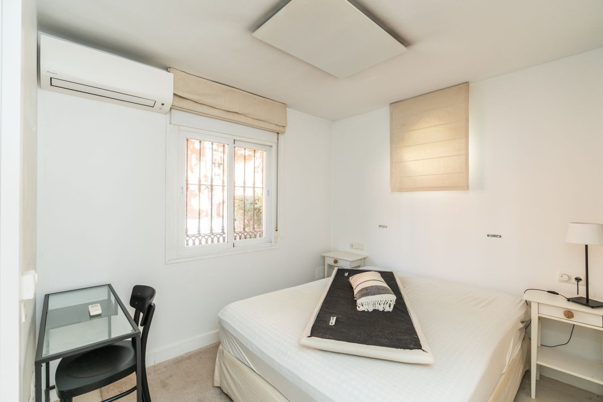 Wiederverkauf - Villa - Marbella - Costabella