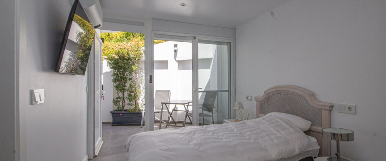 Wiederverkauf - Villa - Marbella - Costabella