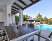 Wiederverkauf - Villa - Marbella - El Rosario