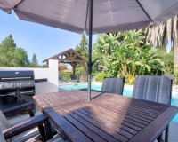 Wiederverkauf - Villa - Marbella - El Rosario