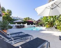 Wiederverkauf - Villa - Marbella - El Rosario