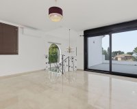 Wiederverkauf - Villa - Marbella - El Rosario
