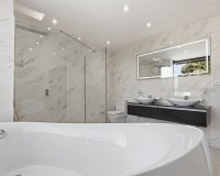 Wiederverkauf - Villa - Marbella - El Rosario