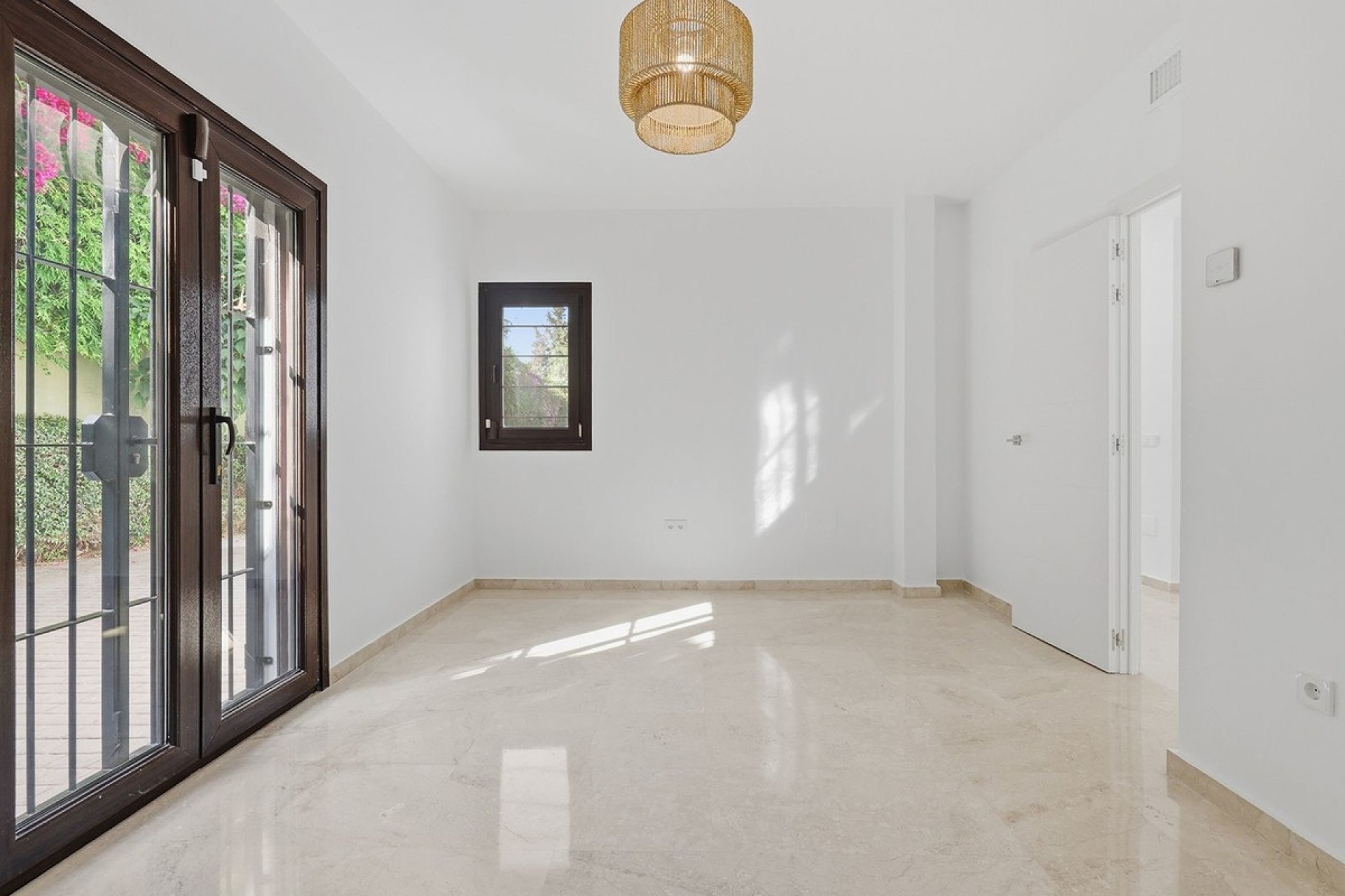 Wiederverkauf - Villa - Marbella - El Rosario