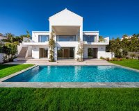 Wiederverkauf - Villa - Marbella - El Rosario