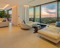 Wiederverkauf - Villa - Marbella - El Rosario