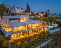 Wiederverkauf - Villa - Marbella - El Rosario