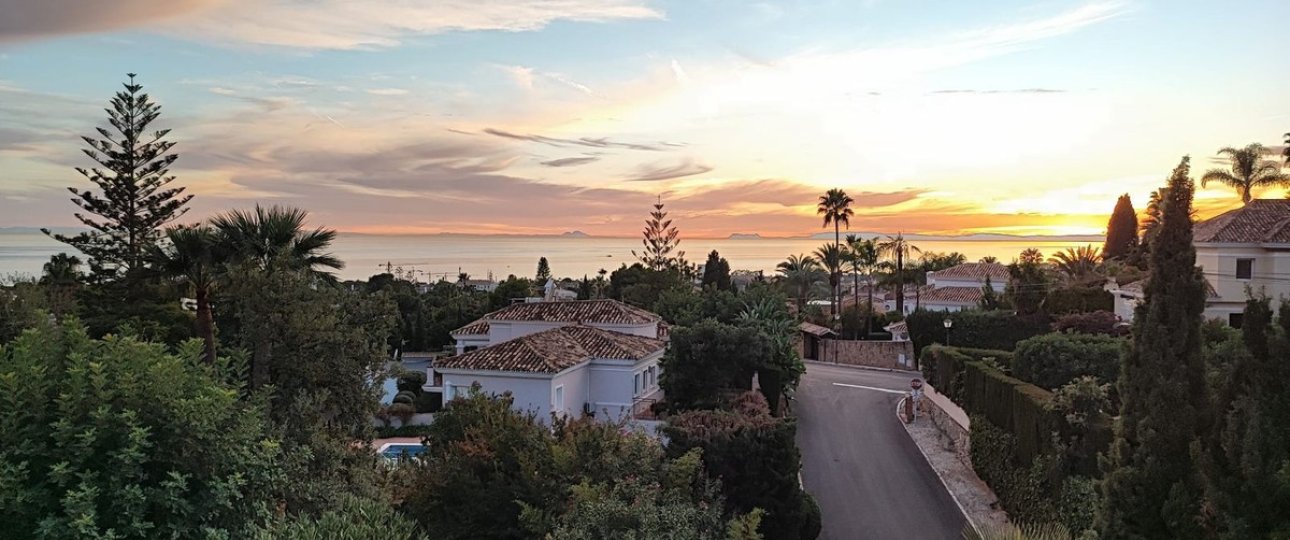 Wiederverkauf - Villa - Marbella - El Rosario