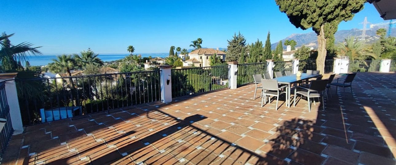 Wiederverkauf - Villa - Marbella - El Rosario