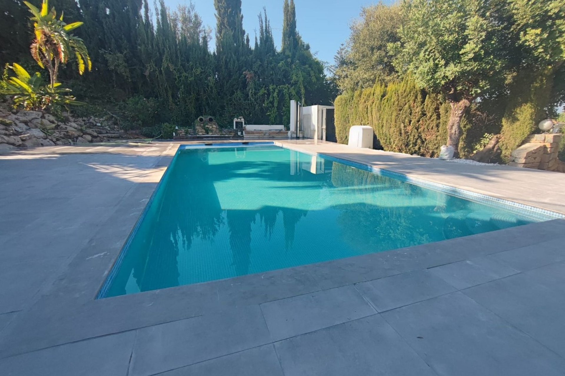 Wiederverkauf - Villa - Marbella - El Rosario