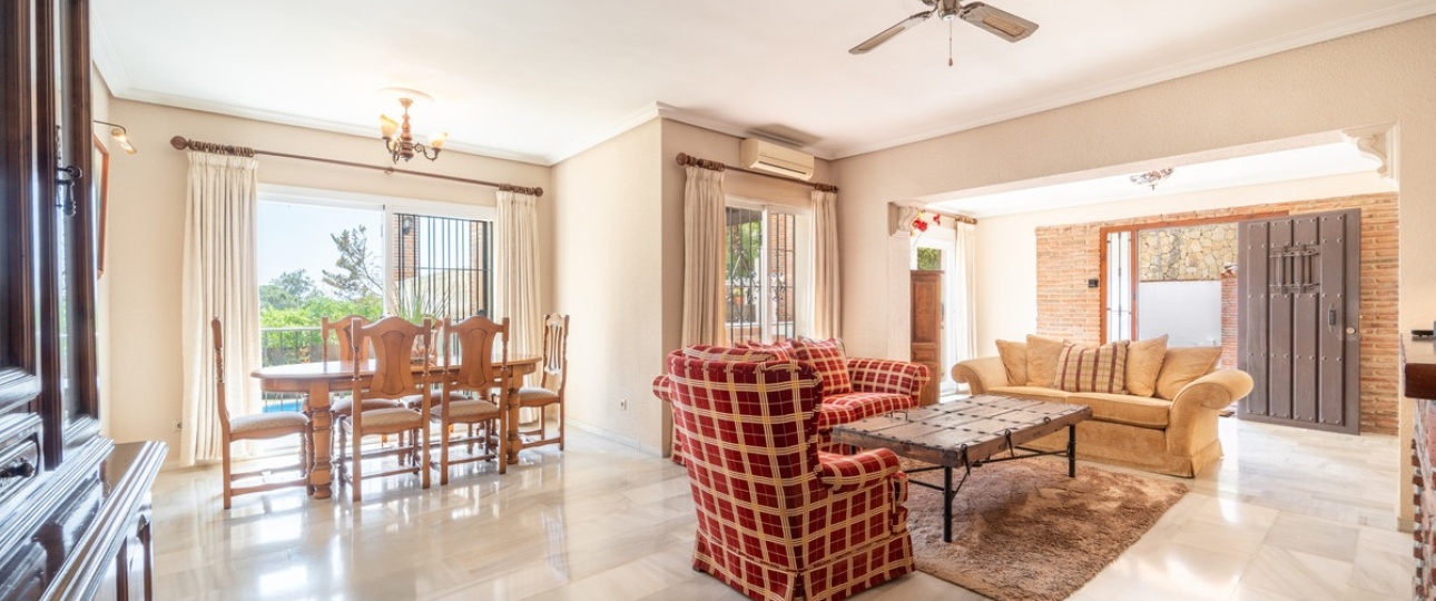 Wiederverkauf - Villa - Marbella - El Rosario