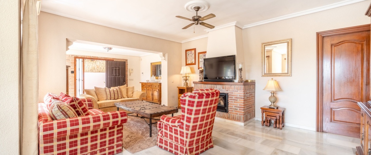 Wiederverkauf - Villa - Marbella - El Rosario