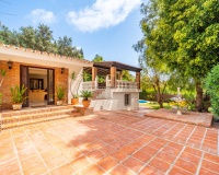 Wiederverkauf - Villa - Marbella - El Rosario