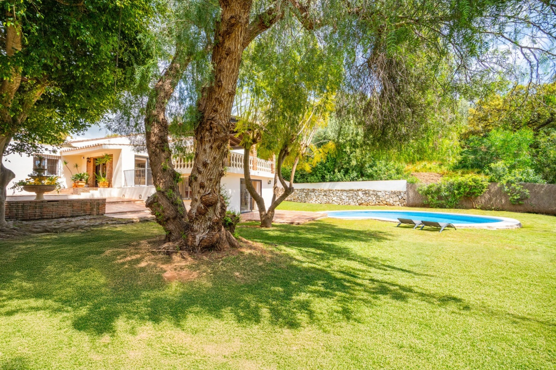 Wiederverkauf - Villa - Marbella - El Rosario