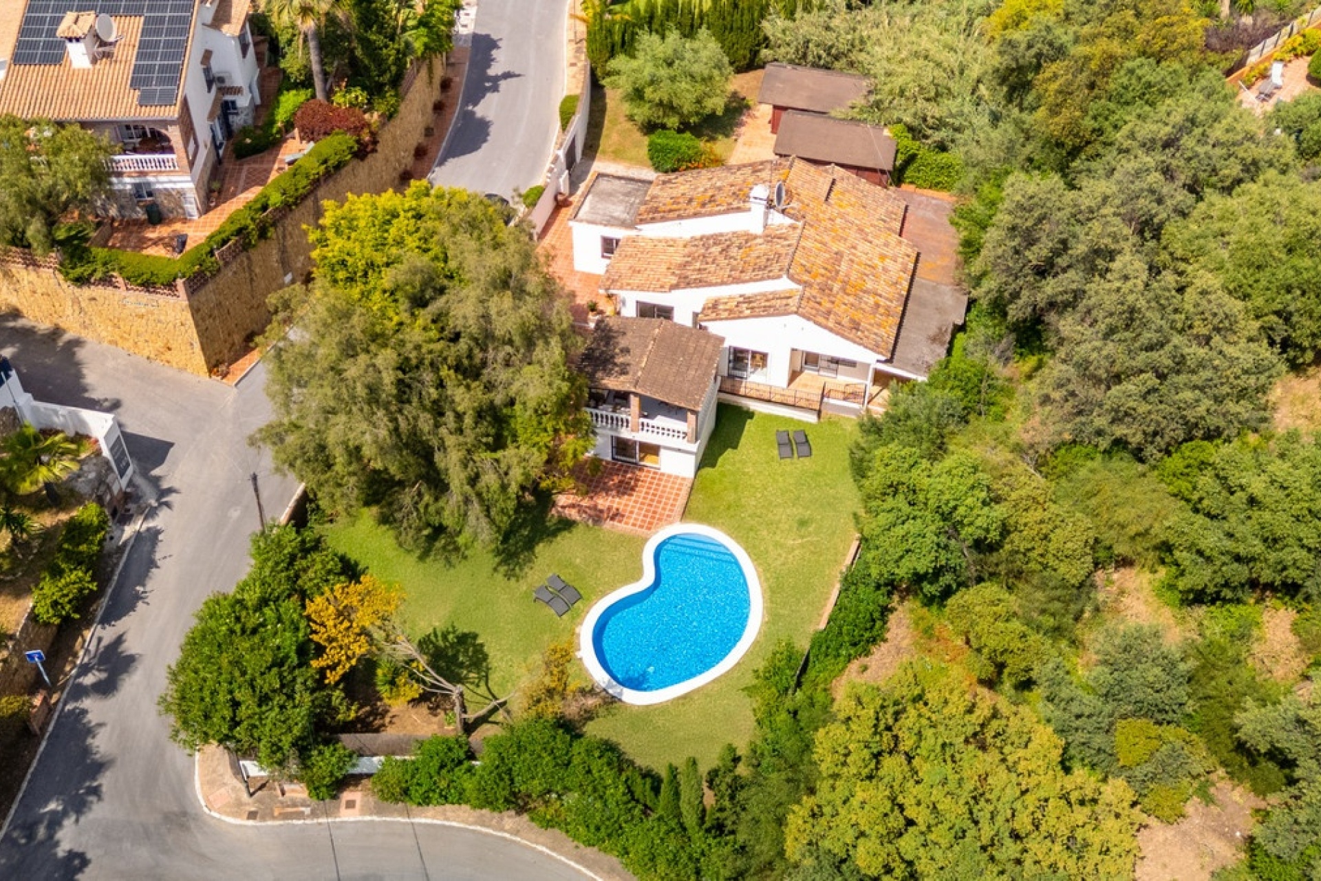 Wiederverkauf - Villa - Marbella - El Rosario