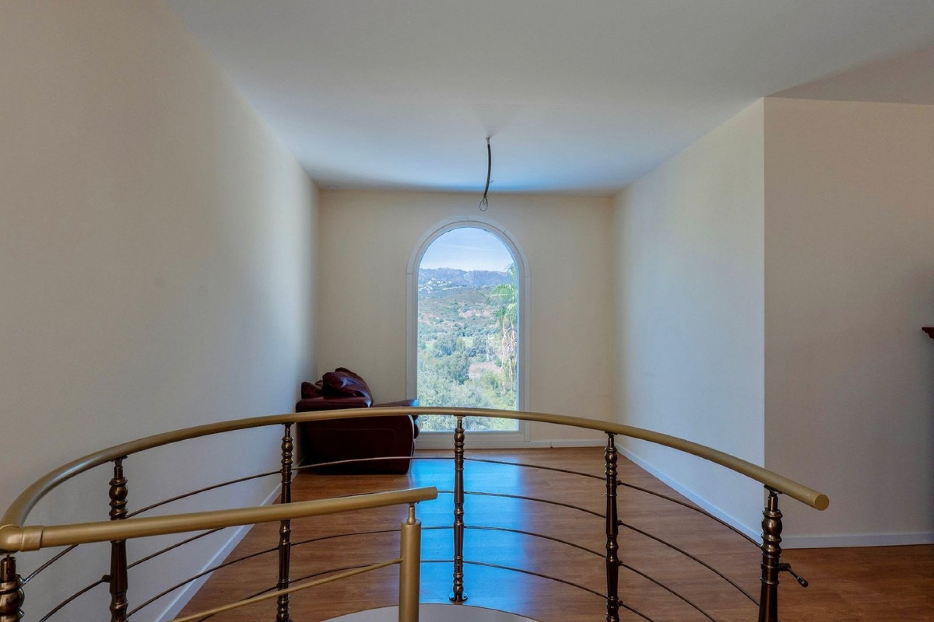 Wiederverkauf - Villa - Marbella - El Rosario