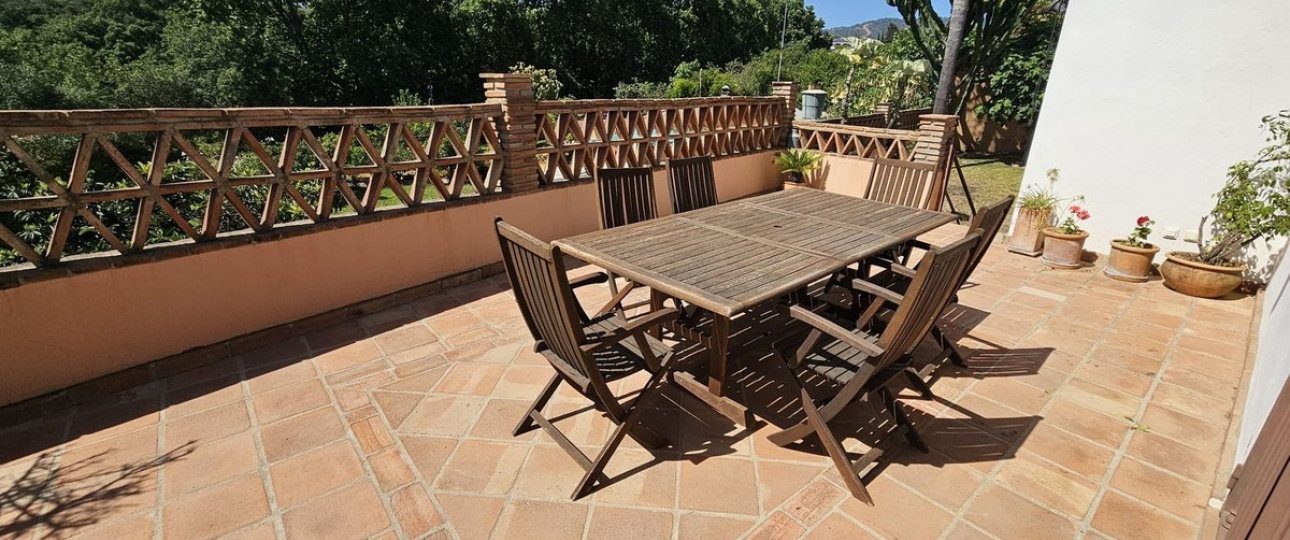 Wiederverkauf - Villa - Marbella - El Rosario