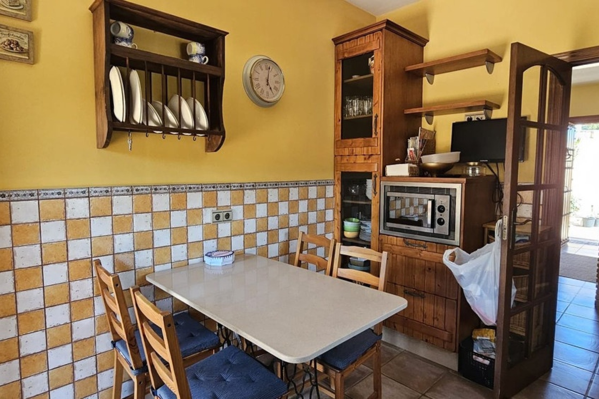 Wiederverkauf - Villa - Marbella - El Rosario