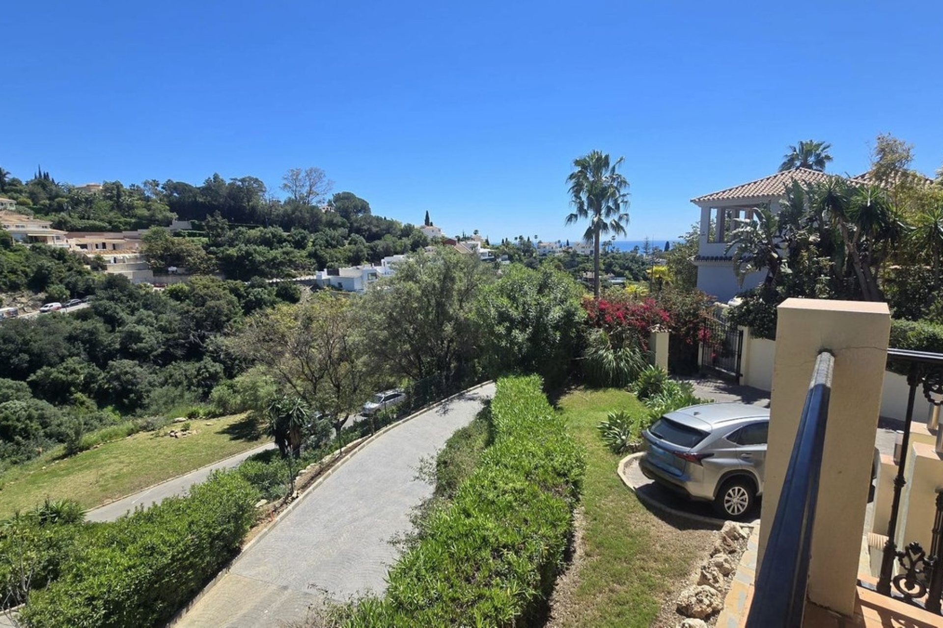 Wiederverkauf - Villa - Marbella - El Rosario