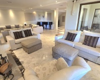Wiederverkauf - Villa - Marbella - El Rosario