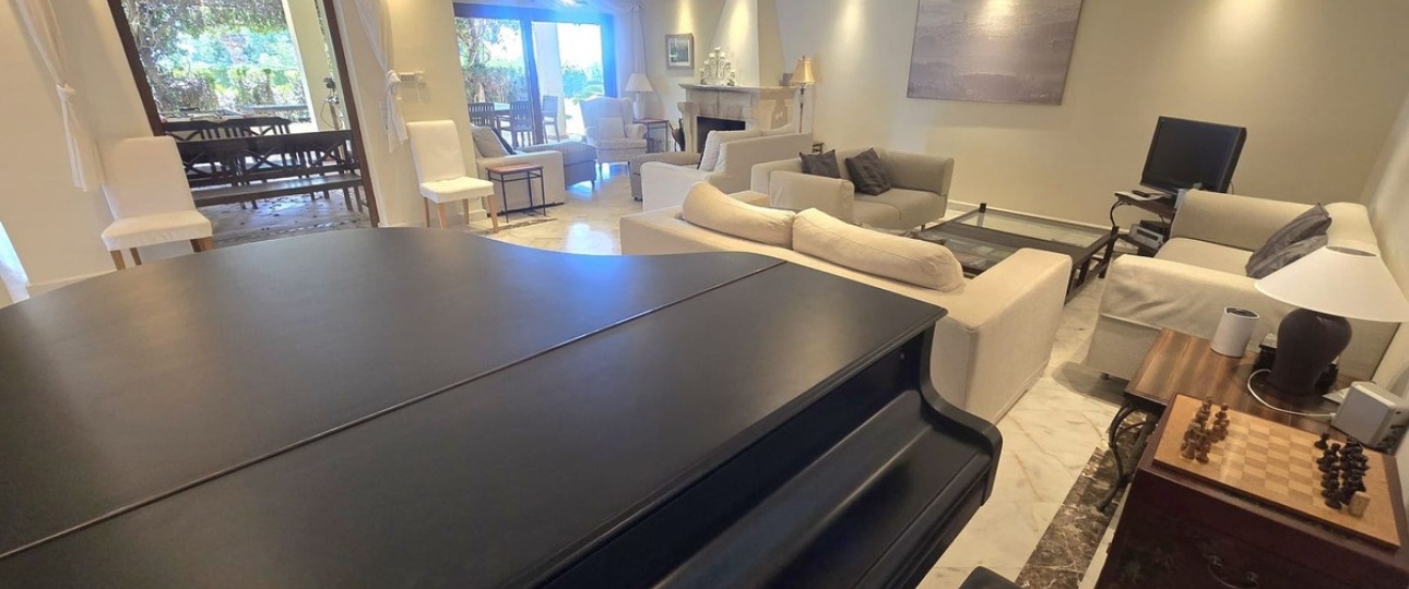 Wiederverkauf - Villa - Marbella - El Rosario