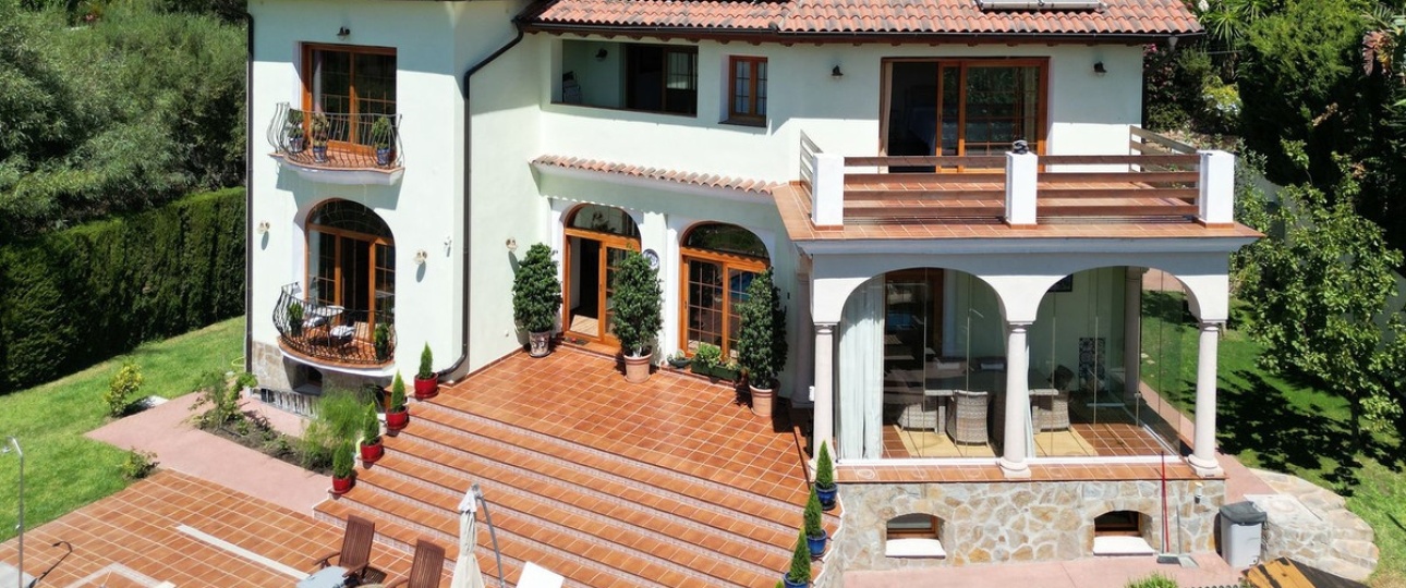 Wiederverkauf - Villa - Marbella - El Rosario