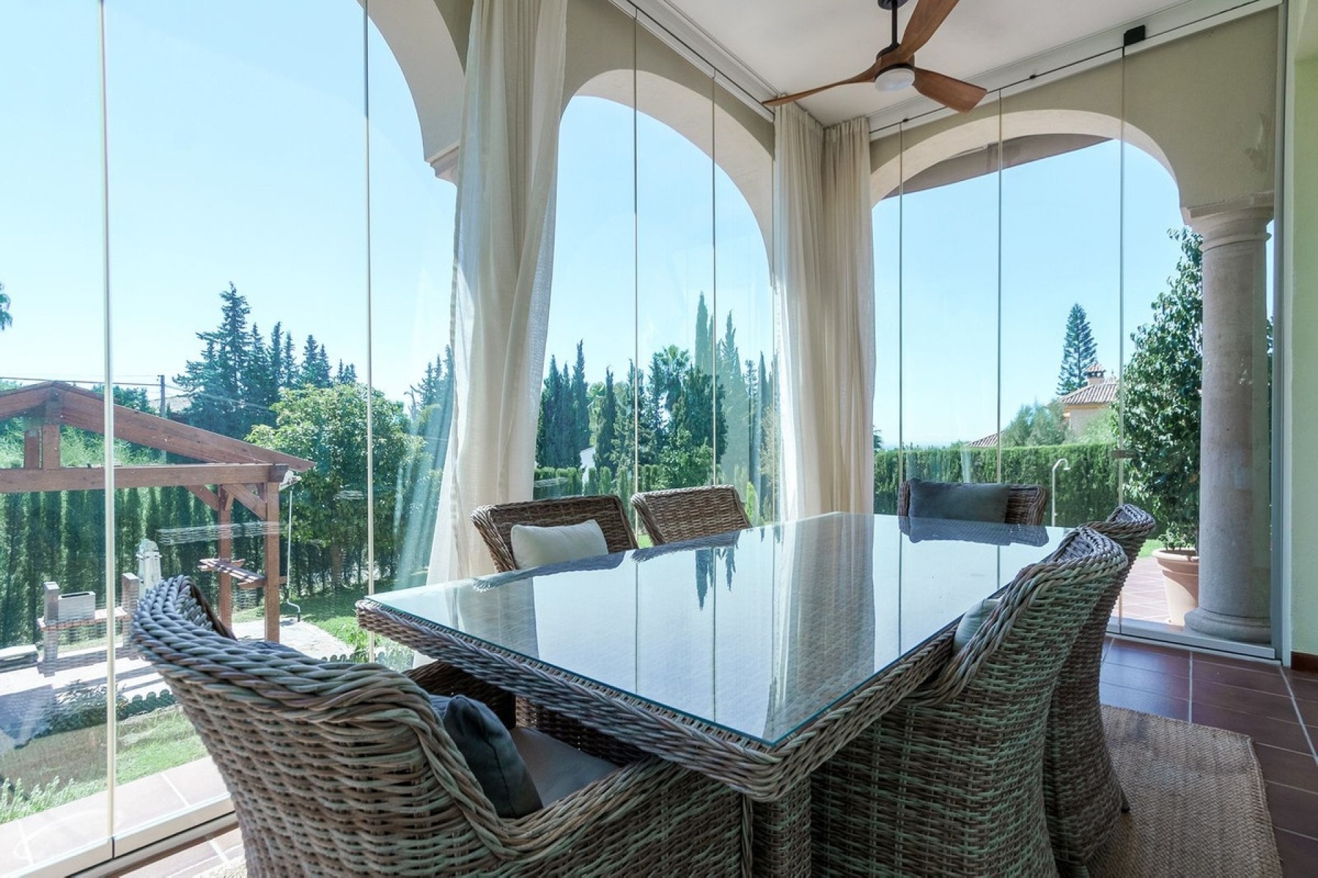 Wiederverkauf - Villa - Marbella - El Rosario