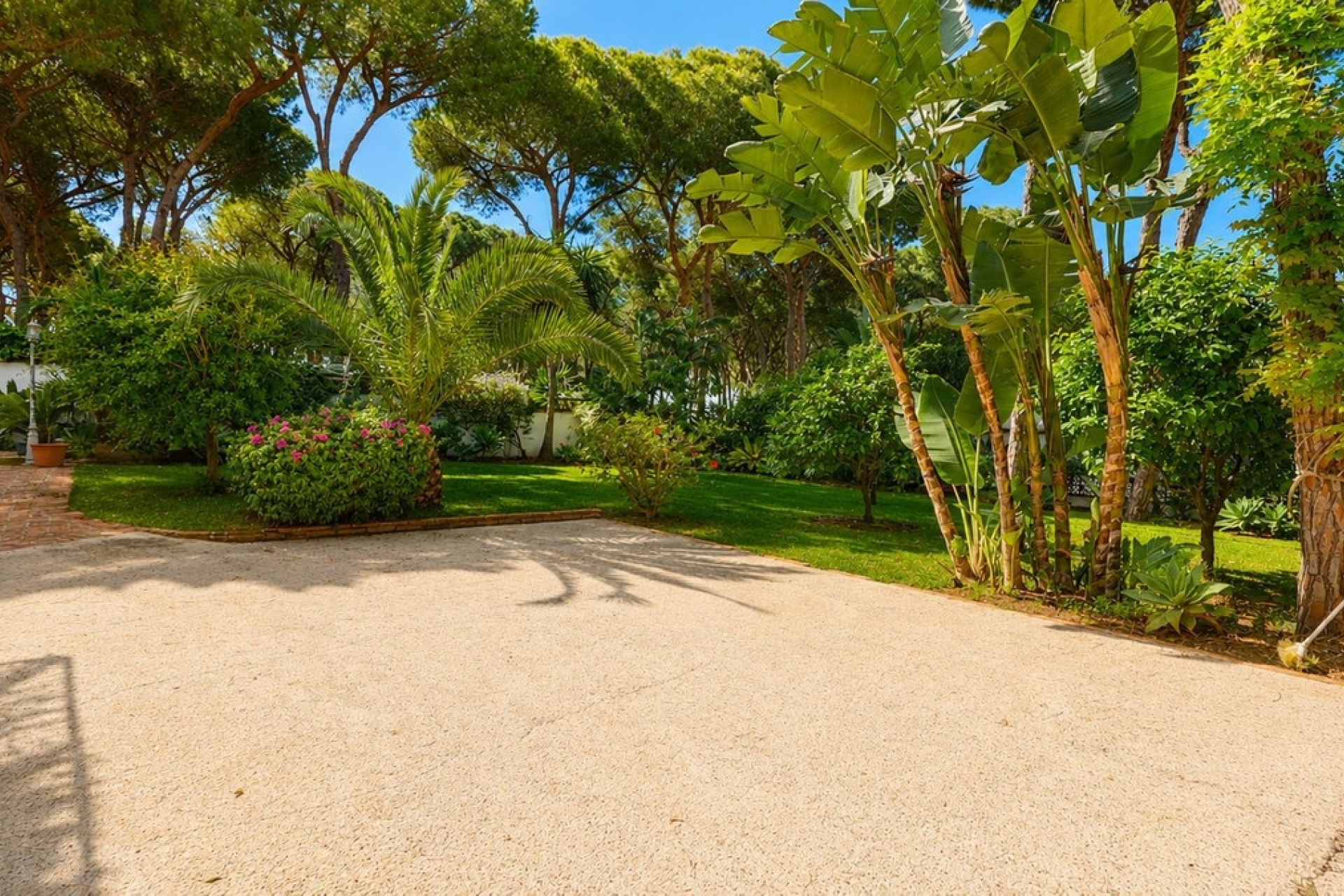 Wiederverkauf - Villa - Marbella - El Rosario