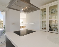 Wiederverkauf - Villa - Marbella - El Rosario