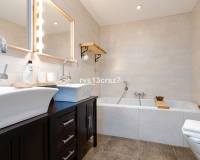 Wiederverkauf - Villa - Marbella - El Rosario
