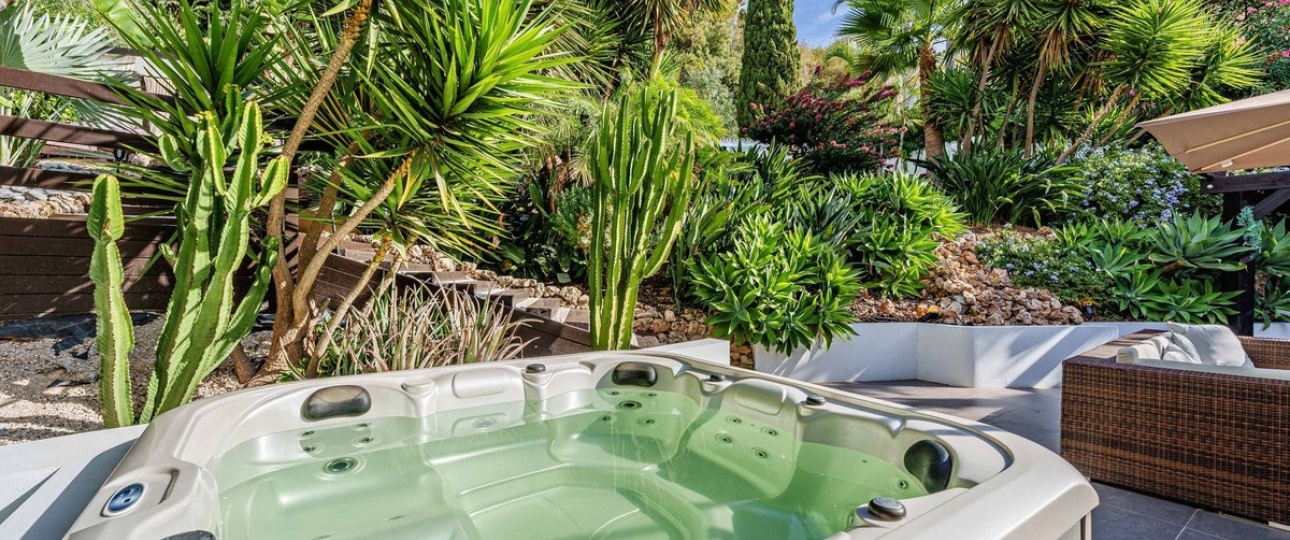 Wiederverkauf - Villa - Marbella - El Rosario