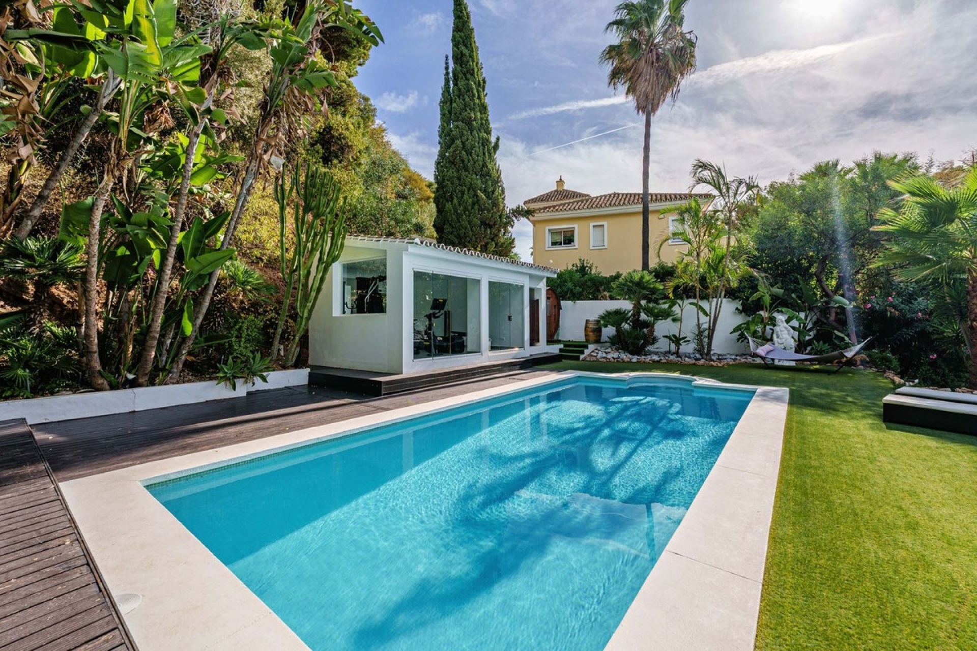 Wiederverkauf - Villa - Marbella - El Rosario