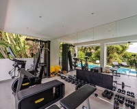 Wiederverkauf - Villa - Marbella - El Rosario