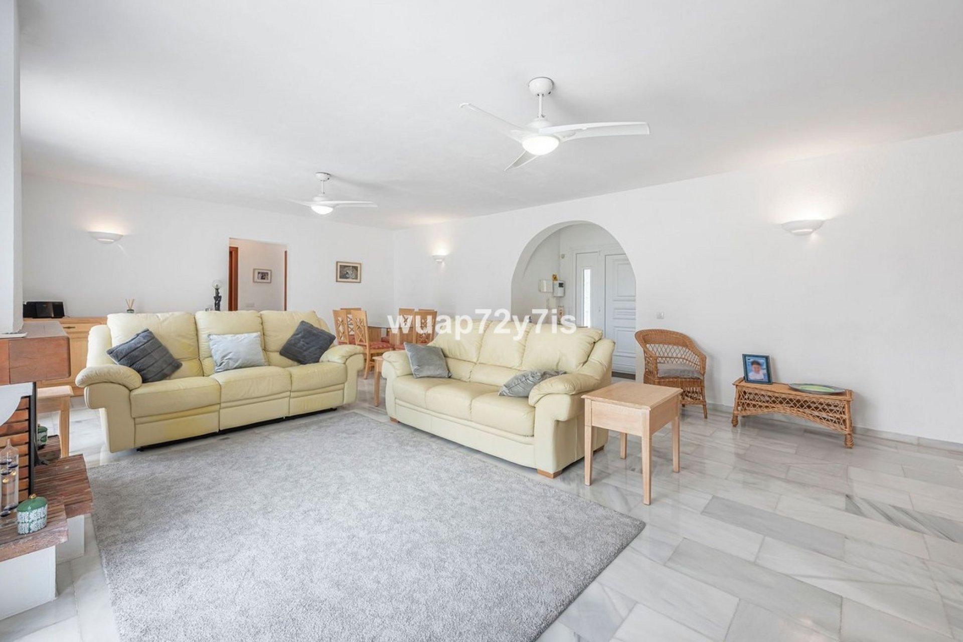 Wiederverkauf - Villa - Marbella - El Rosario