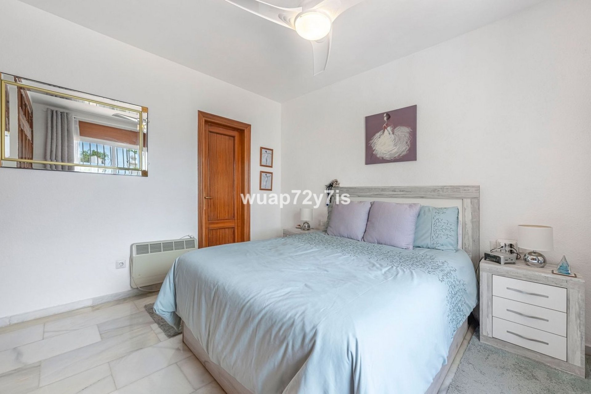 Wiederverkauf - Villa - Marbella - El Rosario