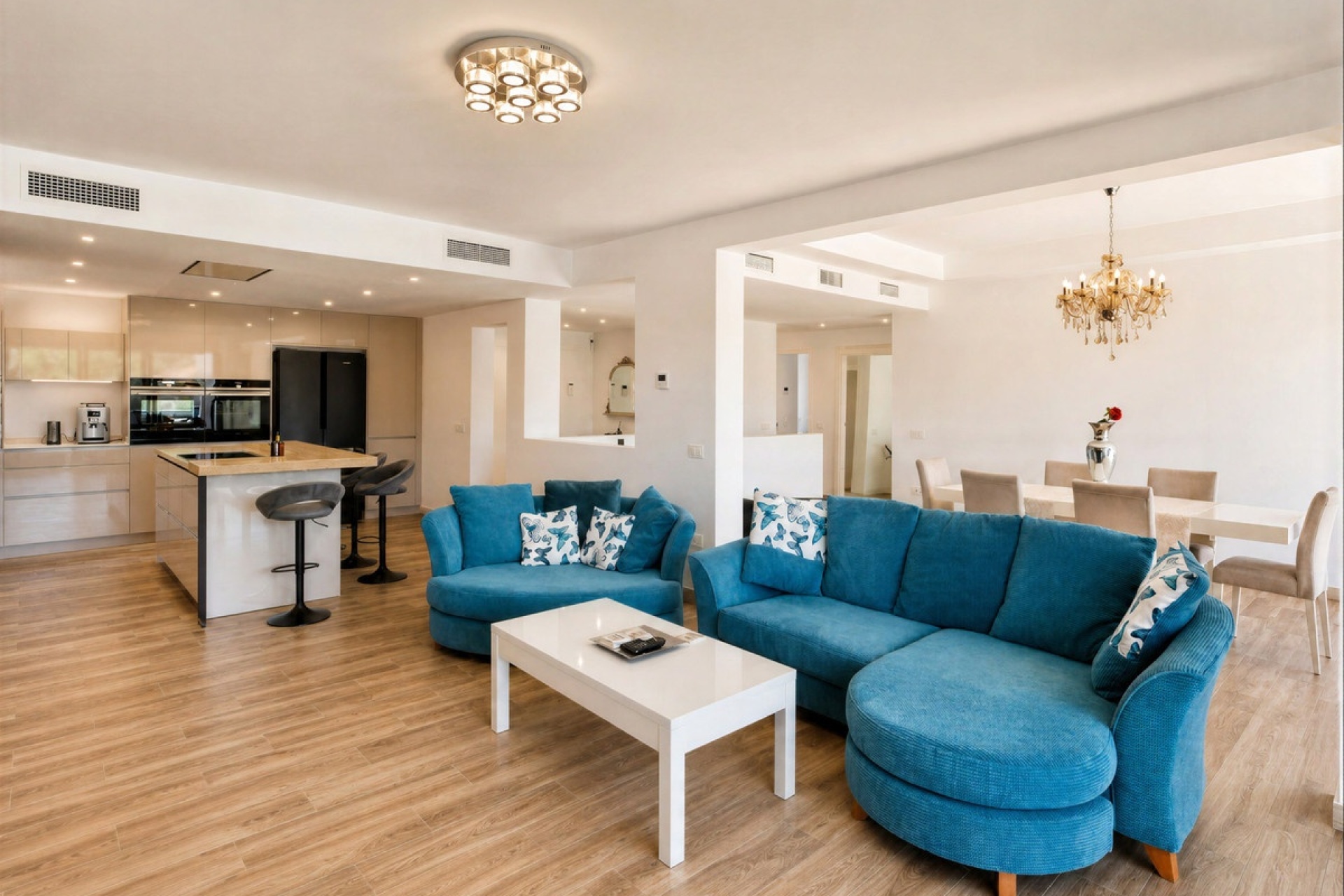 Wiederverkauf - Villa - Marbella - El Rosario