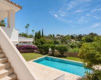 Wiederverkauf - Villa - Marbella - El Rosario