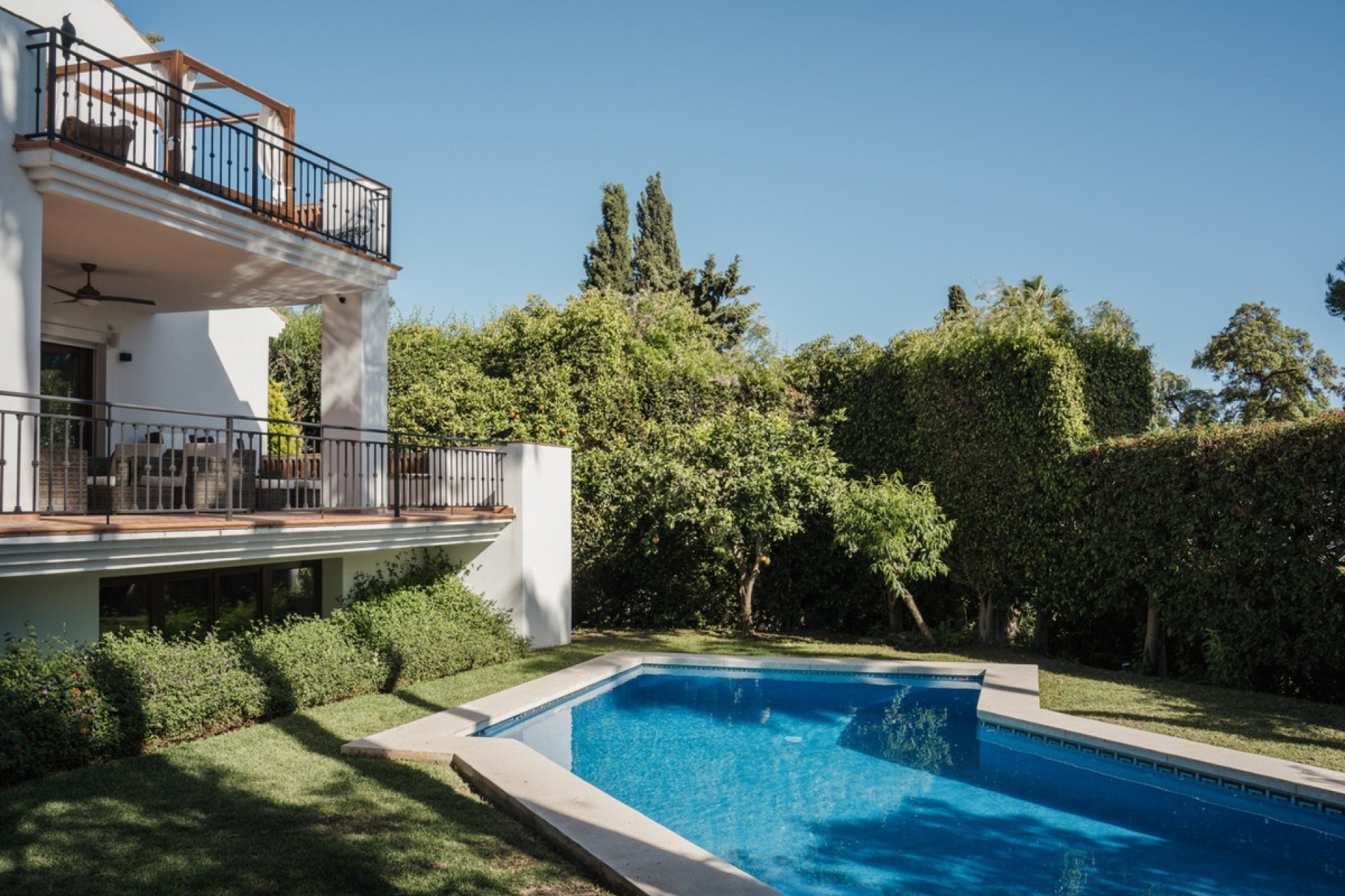 Wiederverkauf - Villa - Marbella - El Rosario