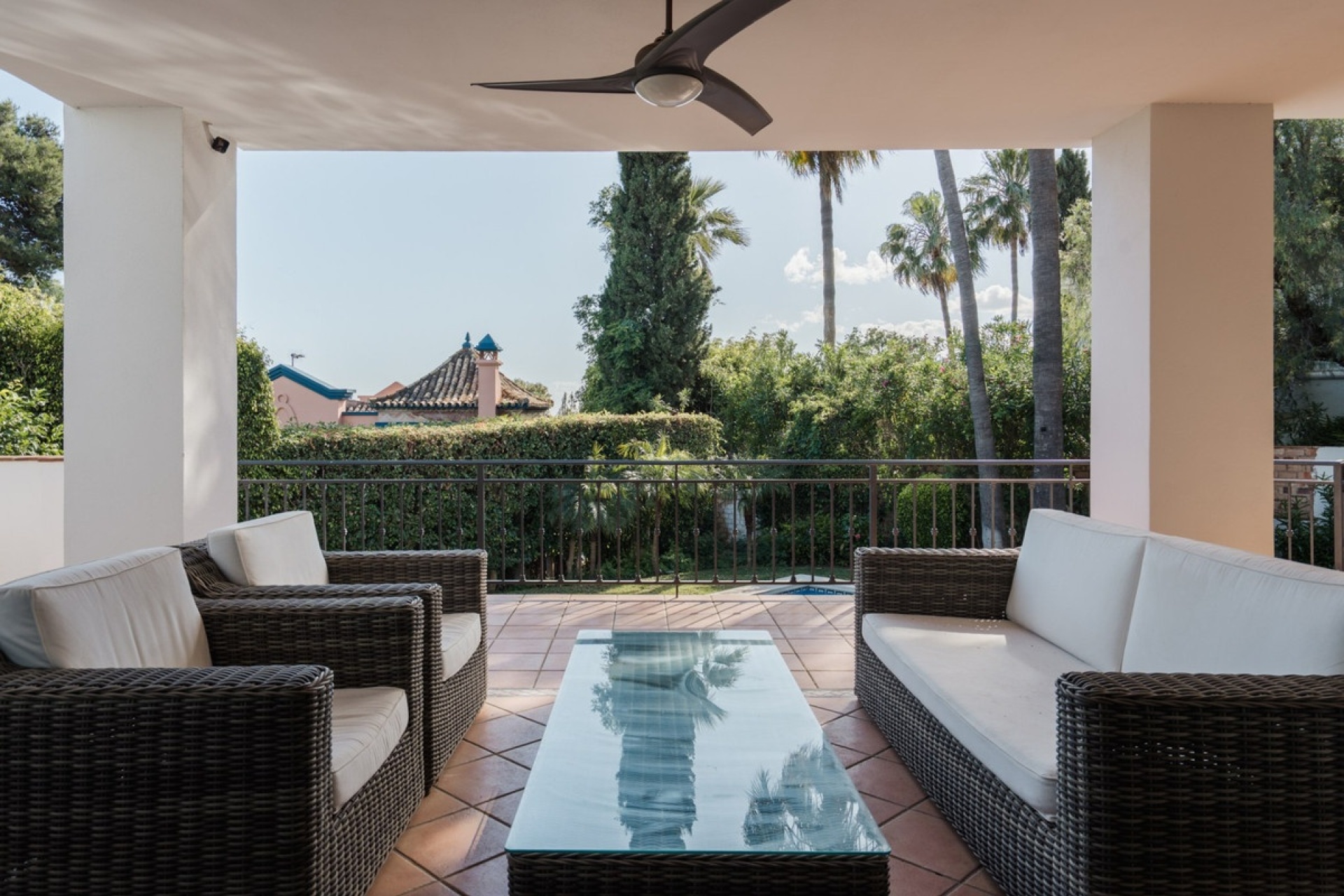Wiederverkauf - Villa - Marbella - El Rosario