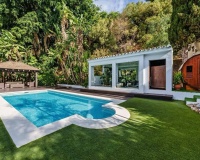 Wiederverkauf - Villa - Marbella - El Rosario