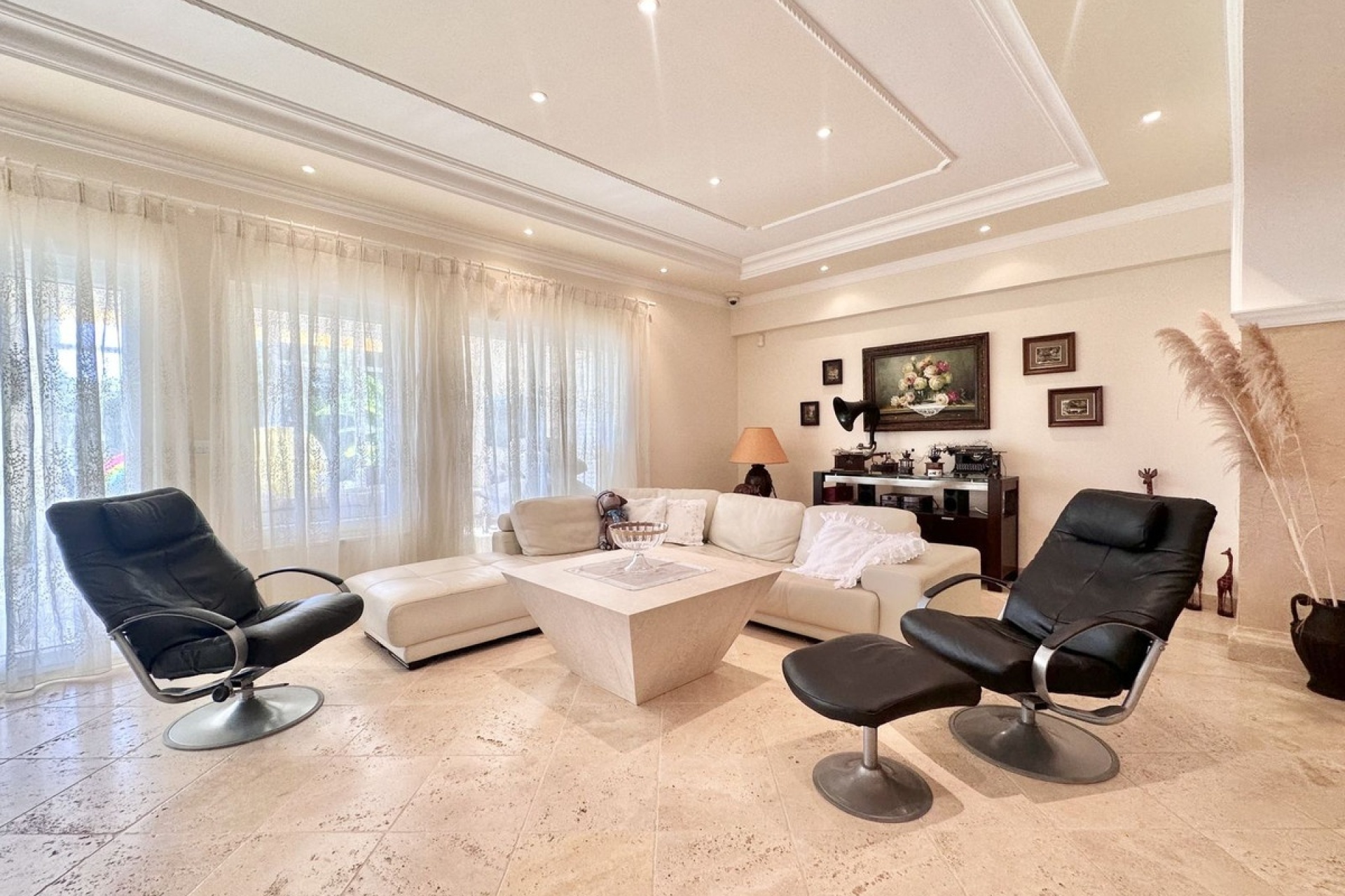 Wiederverkauf - Villa - Marbella - El Rosario